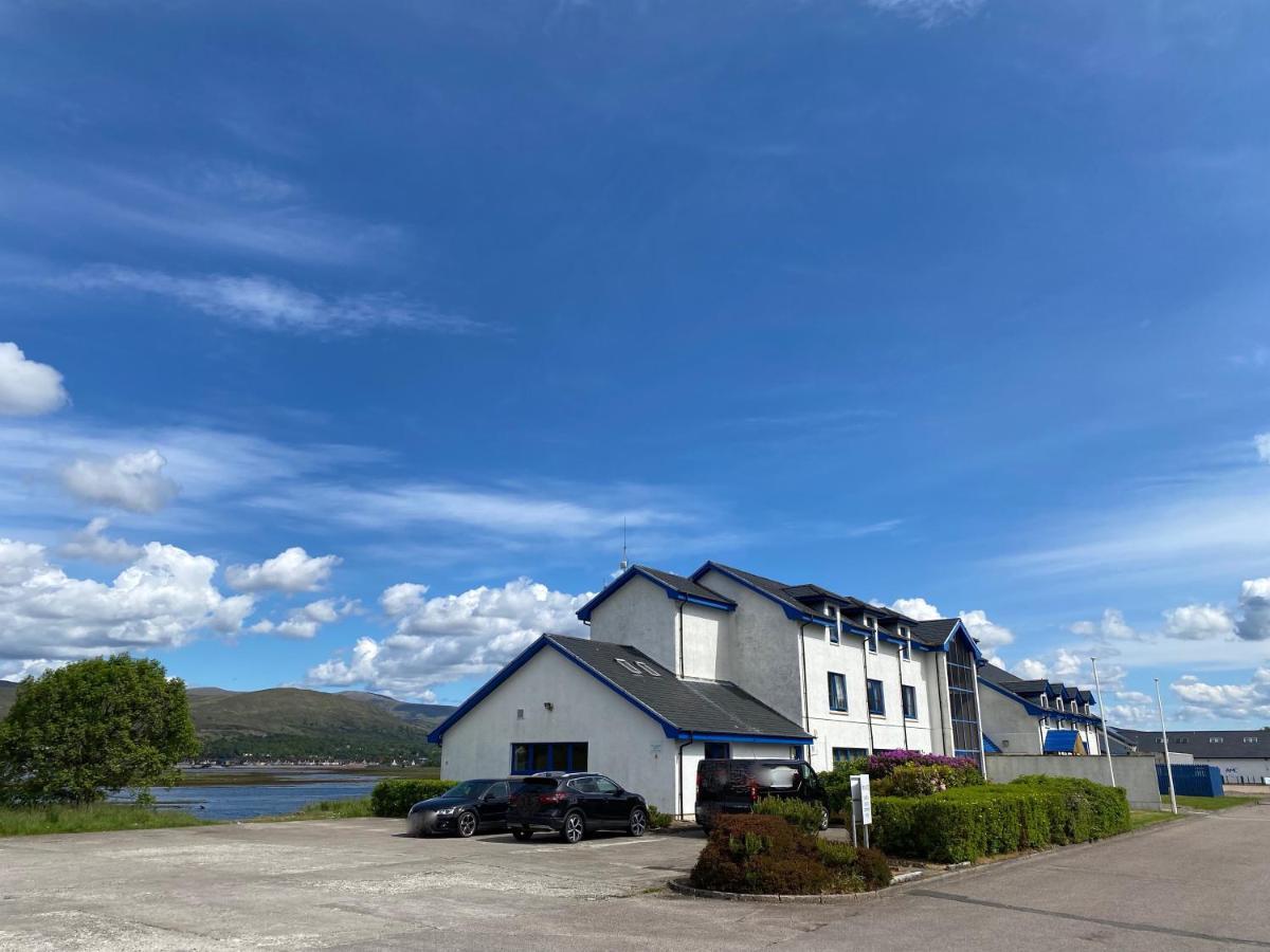Waterfront Lodge - Accommodation Only Fort William Eksteriør billede