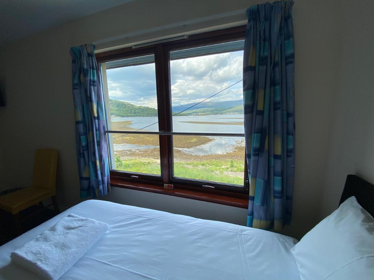 Waterfront Lodge - Accommodation Only Fort William Eksteriør billede