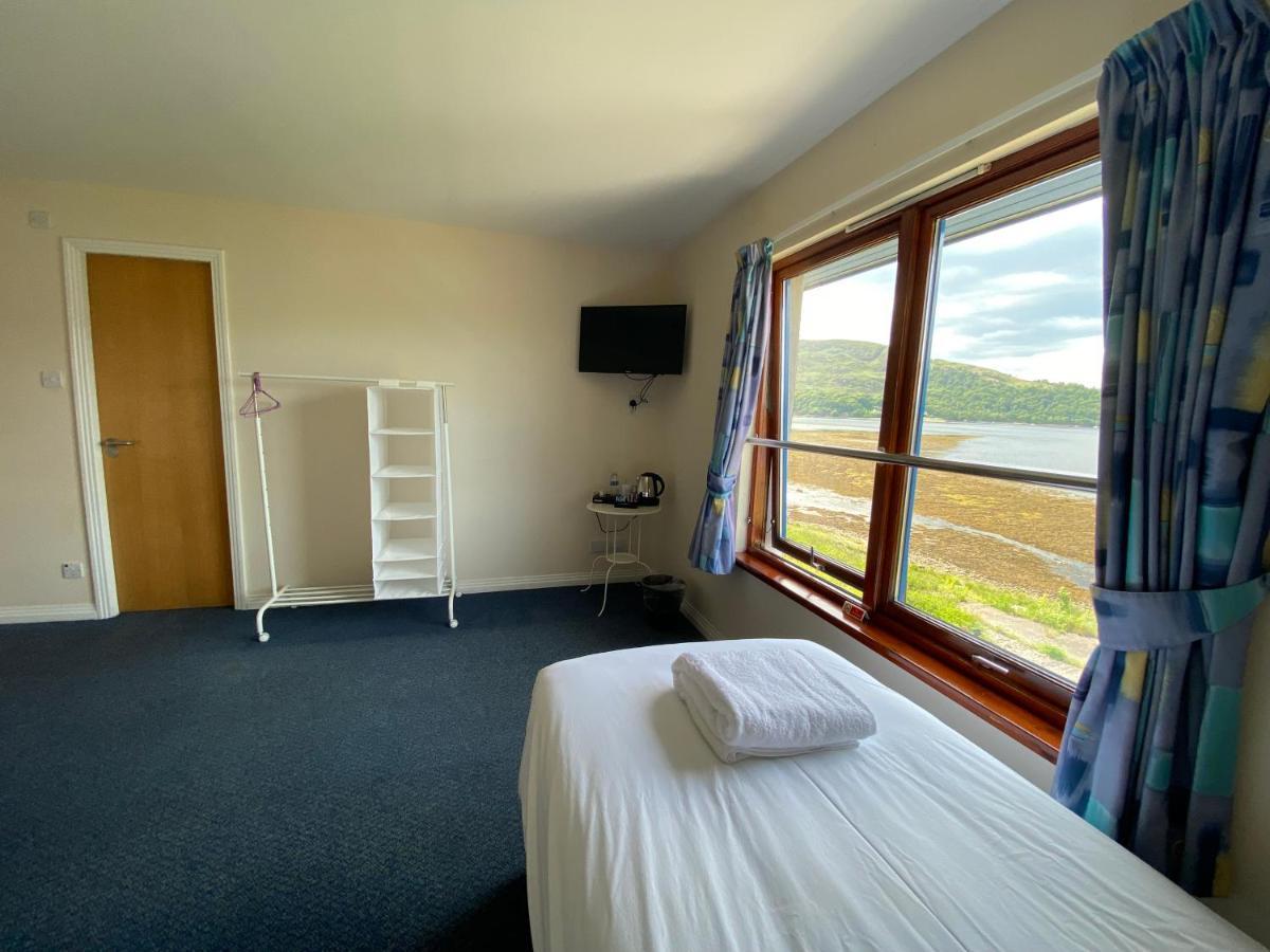 Waterfront Lodge - Accommodation Only Fort William Eksteriør billede