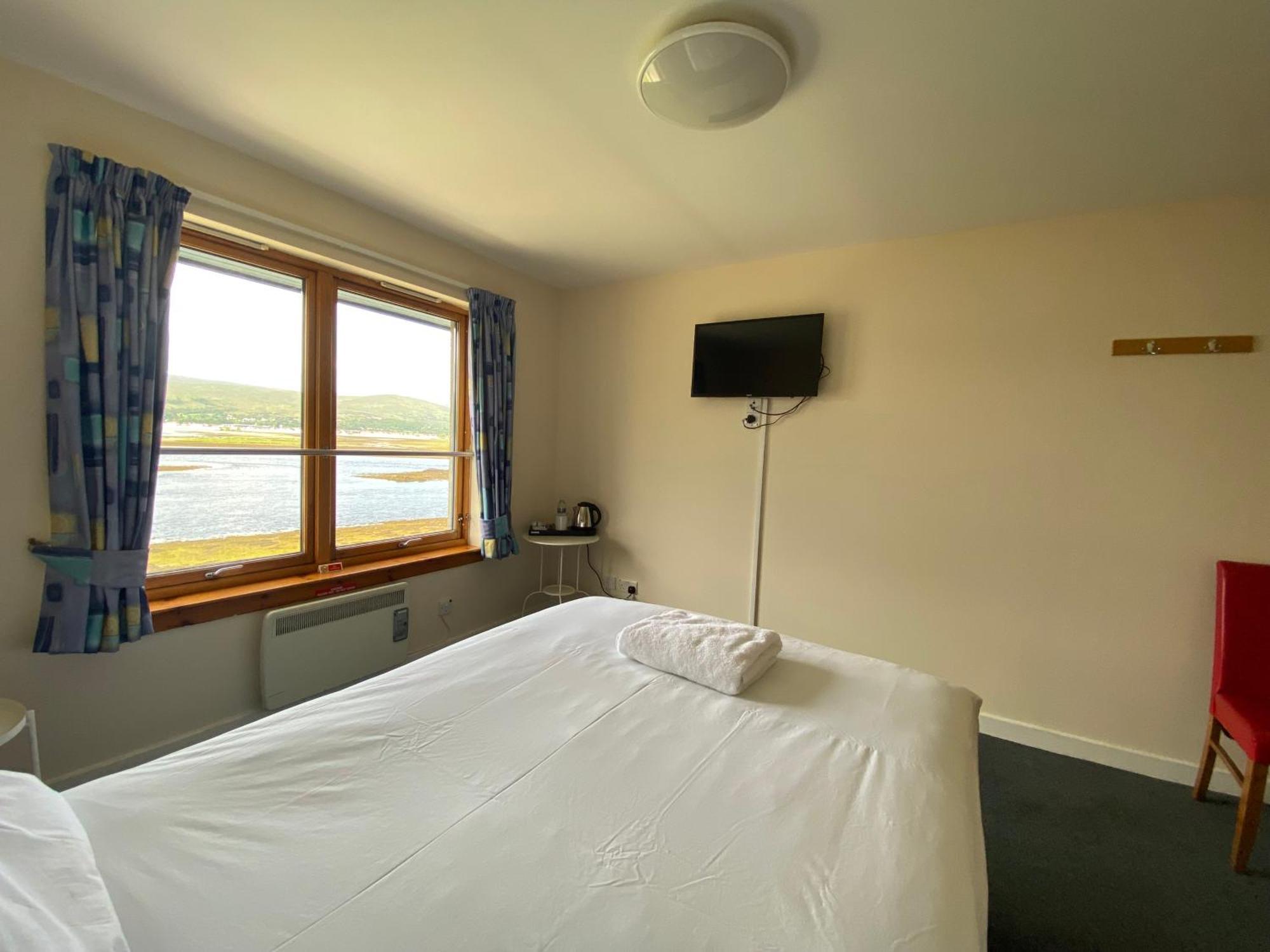 Waterfront Lodge - Accommodation Only Fort William Værelse billede